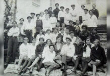 Охтирське дитяче містечко Учасники літературного гуртка. Охтирське дитяче містечко